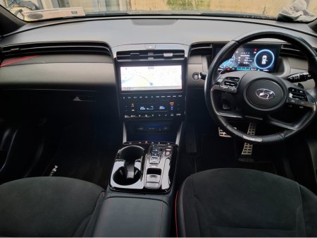 2024 Hyundai Tucson PHEV N-LINE €42,950 thumbnail