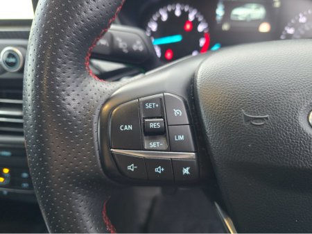 2018 Ford Focus ST-LINE-NEW NODEL-LOW MILEAGE €13,950 thumbnail