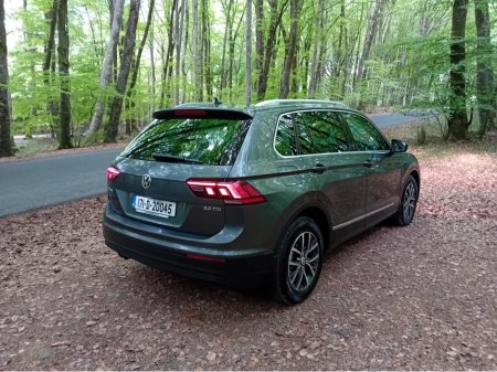 2017 Volkswagen Tiguan - photo 8