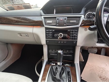 2012 Mercedes-Benz E Class 200 CDI BLUE EFFICIENCY ECO AUTO 4DR €7,950 thumbnail