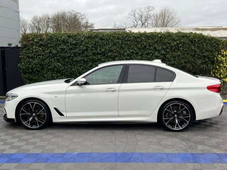 2018 BMW 5 Series 523d M-SPORT COMPETITION 2.0 AUTO // POWERED HALF ALCANTARA M-SPORT SEATS // 360 PARKING CAMERA // DIGITAL CLUSTER €28,900 thumbnail