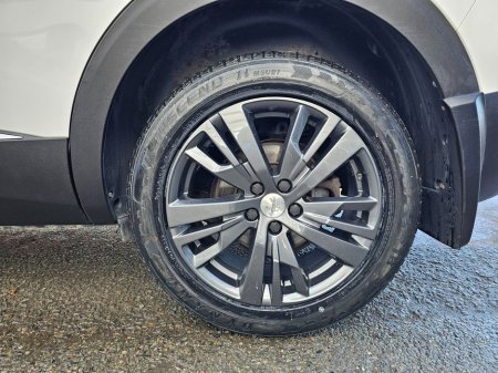 2018 Peugeot 5008 - thumbnail 32