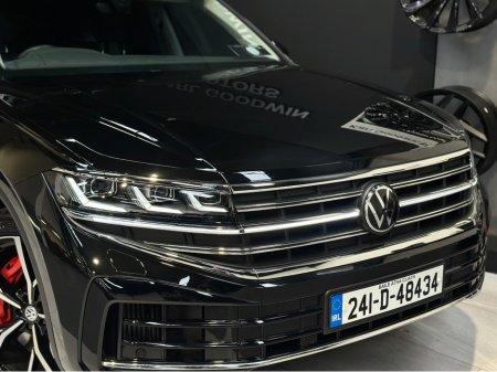 2024 Volkswagen Touareg 3.0 V6 TSIe  ELEGANCE 381PS €74,950