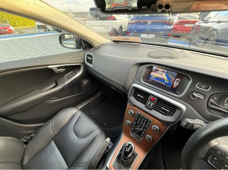 2018 Volvo V40 D4 INSCRIPTION - 2.0L DIESEL - AUTO - 12M WARRANTY - CAR: 1615 €14,950 thumbnail