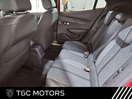 2024 Peugeot 2008 - thumbnail 7