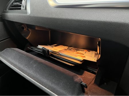 2018 BMW 1 Series - thumbnail 14