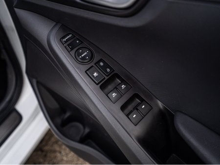 2017 Hyundai Ioniq 2017 Ioniq EV/FSH main dealer/1yr warranty €11,888 thumbnail