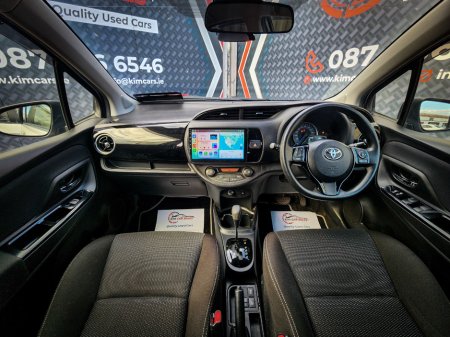 2020 Toyota Vitz - thumbnail 18