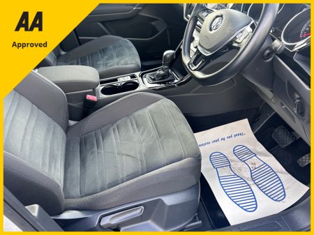 2018 Volkswagen Touran 2018 VOLKSWAGEN TOURAN HIGHLINE 1.4TSI DSG AUTO €23,950 thumbnail