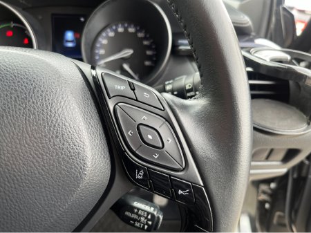 2021 Toyota C-HR - thumbnail 21