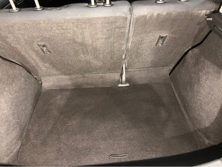 2015 Nissan Pulsar - thumbnail 17