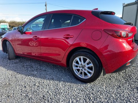 2017 Mazda Mazda3 - thumbnail 3