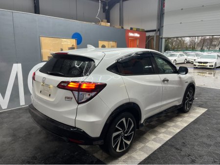 2017 Honda Vezel €16950! 2017 HONDA VEZEL RS HYBRID SENSING 1.5 AUTOMATIC / CRUISE CONTROL / REVERSE CAMERA / HEATED SEATS / PADDLE SHIFTERS AND MORE €16,950 thumbnail
