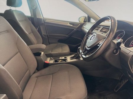 2017 Volkswagen Golf - thumbnail 11