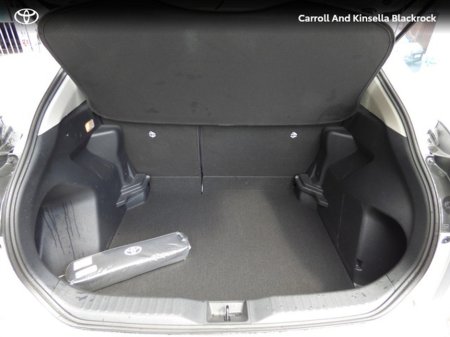 2023 Toyota Yaris Cross Hybrid Luna €26,450 thumbnail