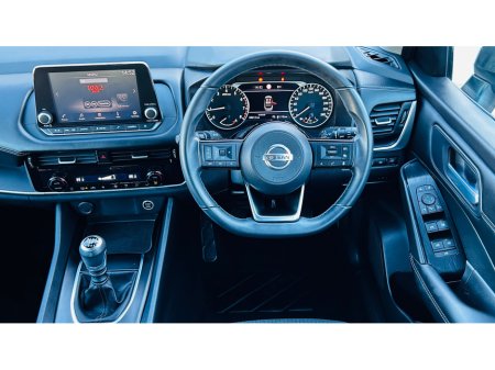 2022 Nissan Qashqai REVERSE CAMERA + REAR PARK SENSORS 1.3 PETROL MANUAL €24,495 thumbnail