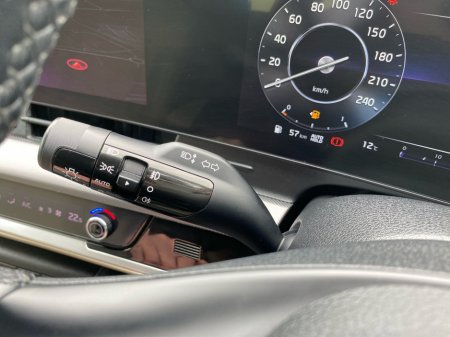 2022 Kia Sportage - thumbnail 23