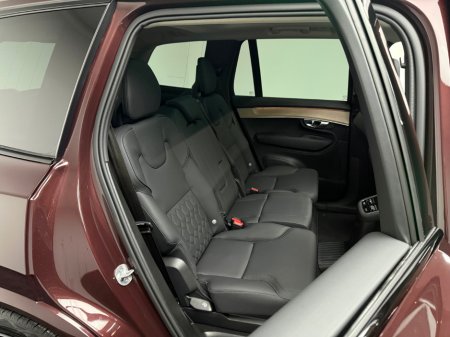 2025 Volvo XC90 PLUS T8 PHEV AWD AUTO *7 SEATER* €79,990 thumbnail