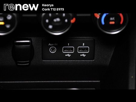 2022 Renault Clio - thumbnail 18