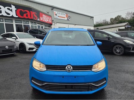 2015 Volkswagen Polo ( 152 REG ) 1.2 TSI COMFORTLINE  - CRUISE CONTROL - LOW TAX BAND - SIMI DEALER €11,750 thumbnail