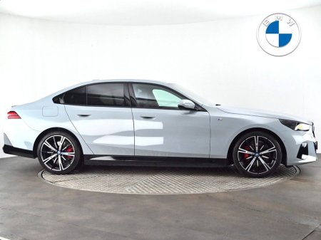 2024 BMW 5 Series - thumbnail 22