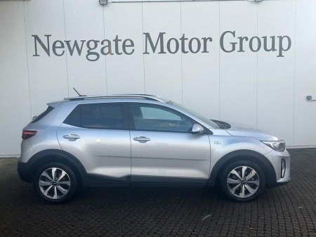 2026 Kia Stonic - view 4