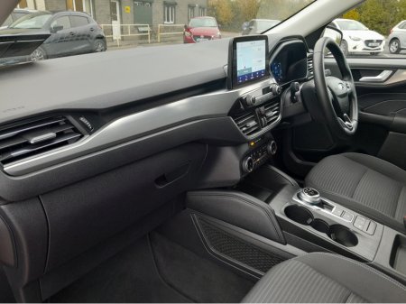 2023 Ford Kuga - thumbnail 6