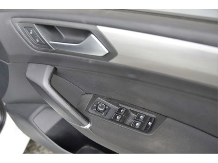 2017 Volkswagen Touran 1.4 TSI DSG TRENDLINE *CARPLAY*ANDROID*REVERSE CAM* €18,480 thumbnail