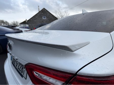 2020 Toyota Camry - thumbnail 16