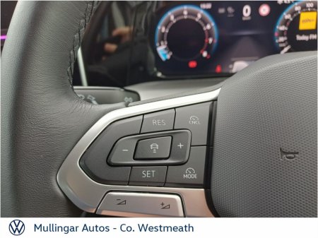 2024 Volkswagen Golf GOLF STYLE 1.5 TSI 150HP €33,950 thumbnail