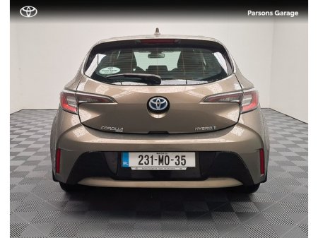 2023 Toyota Corolla COROLLA HYBRID LUNA H/B €27,995 thumbnail