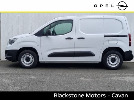 2024 Opel Combo  €24,950
