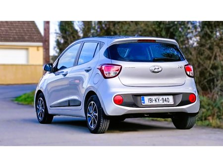 2019 Hyundai i10 DELUXE 4DR €11,750 thumbnail