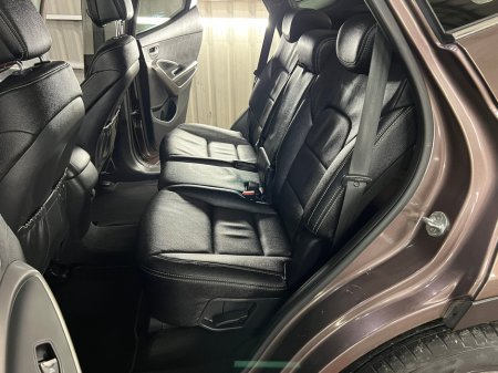 2014 Hyundai Santa Fe  €15,950 thumbnail