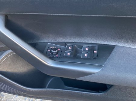 2018 Volkswagen Polo 1.0  HIGHLINE  NEW SHAPE  VERY HIGH. SPEC CAR €15,945