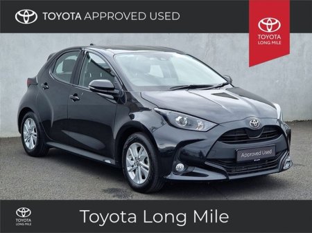 2022 Toyota Yaris - thumbnail 1