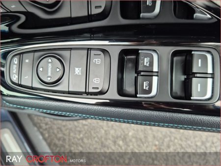 2020 Kia Niro 1.6 GDI PLUG-IN HYBRID PE Auto €23,950 thumbnail