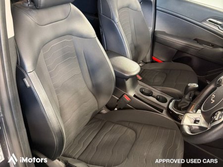 2022 Kia Sportage - thumbnail 17