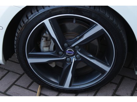 2016 Volvo V40 - thumbnail 22