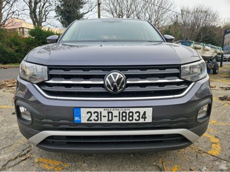 2023 Volkswagen T-Cross LIFE 1.0 TSI D7F 110HP €24,950