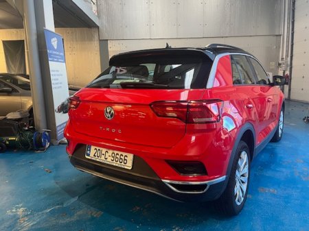 2020 Volkswagen T-Roc 1.0 TSI SE 115PS 5DR 67,000 KM €21,950