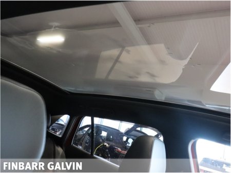 2022 Volkswagen ID.4 FAMILY 77kWh 204HP €27,950 thumbnail