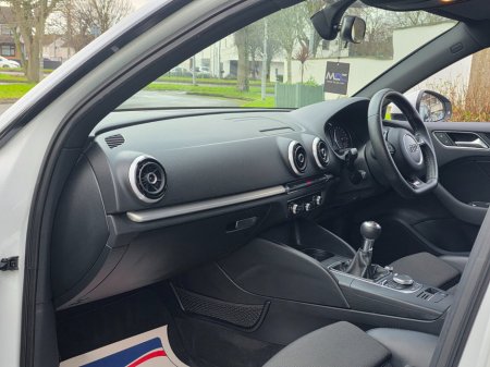 2015 Audi A3 1.6 TDI S LINE €9,995 thumbnail