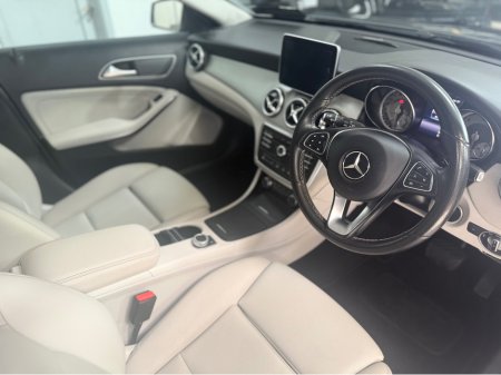 2016 Mercedes-Benz GL Class 200 D SPORT EXECUTIVE 5DR AUTO €16,900 thumbnail