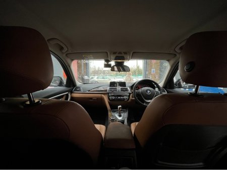 2016 BMW 3 Series - thumbnail 14