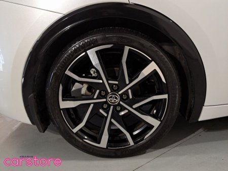 2024 Toyota Prius - thumbnail 14