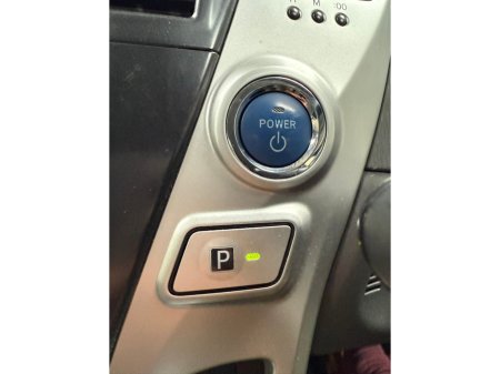 2013 Toyota Prius  €12,490 thumbnail