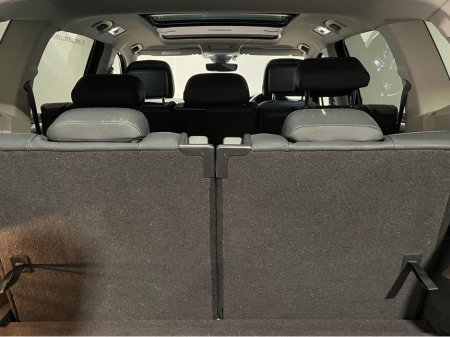 2018 Volkswagen Tiguan Allspace CL 2.0 TDI MANUAL 6SPEED FWD 150HP 5DR €22,900 thumbnail