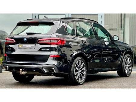 2022 BMW X5 - photo 4