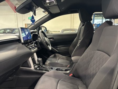 2023 Toyota Corolla Cross CROSS SPORT 1. 1.8 4DR AUTO €34,750 thumbnail